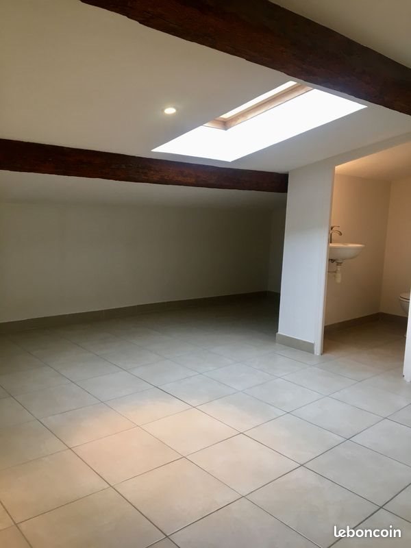 Appartement à louer, 65m², Valros