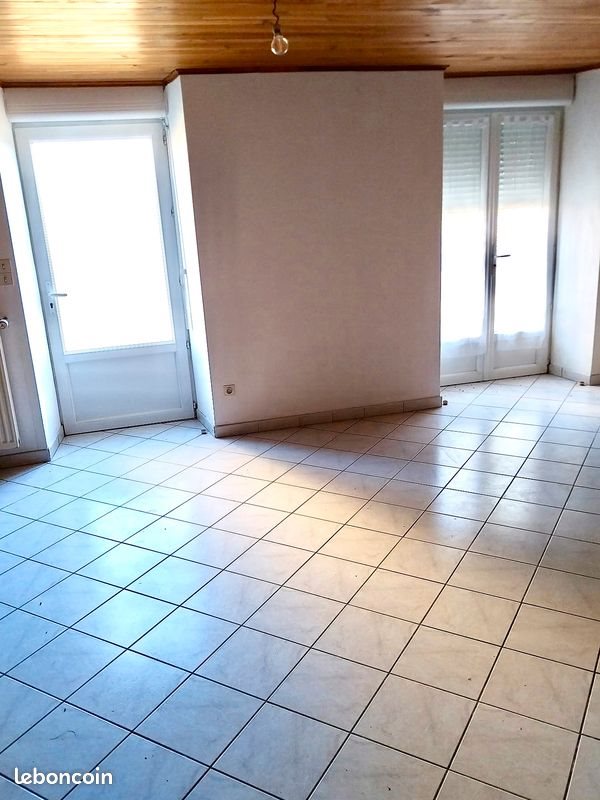 Maison à louer, 95m², Buléon