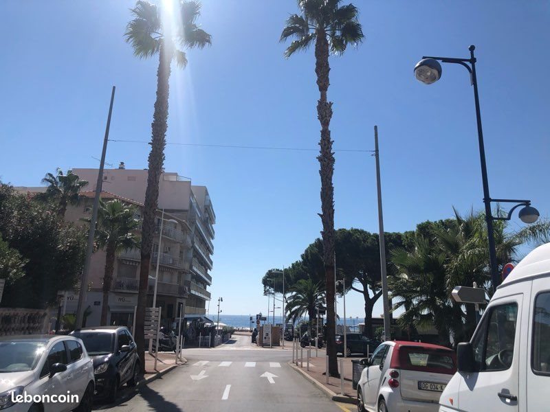 Appartement à louer, 23m², Antibes
