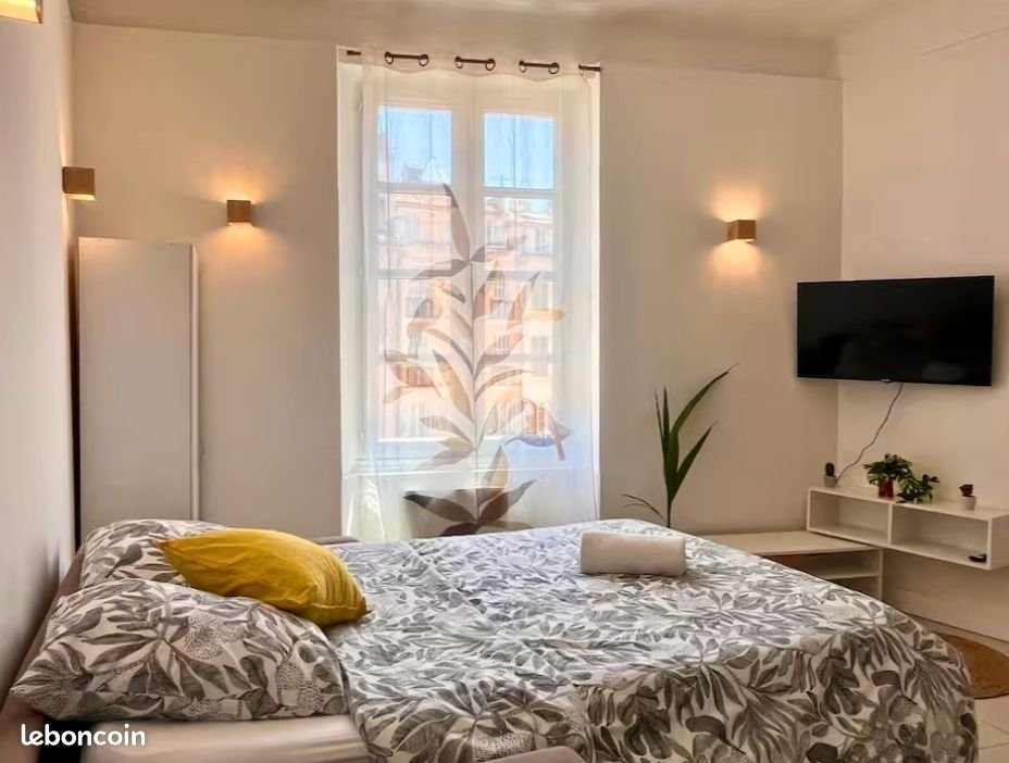 Appartement à louer, 27m², Toulon