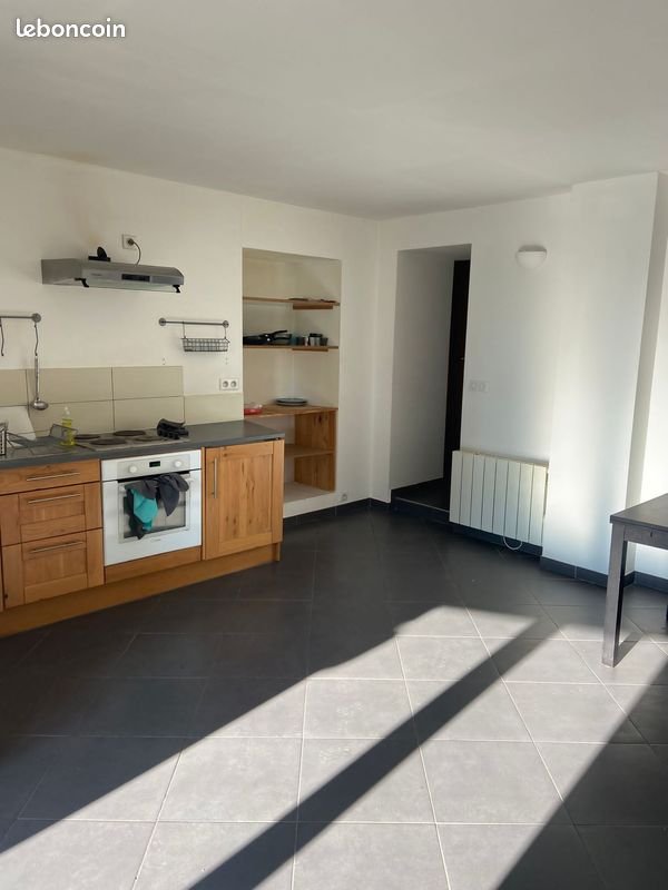 Appartement à louer, 37m², Gex