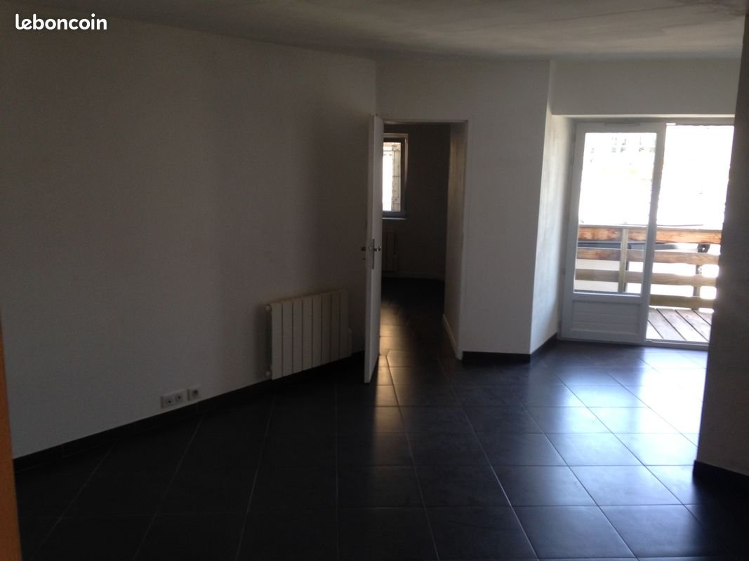 Appartement à louer, 37m², Gex