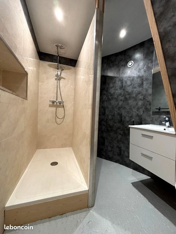 Appartement à louer, 33m², Roubaix