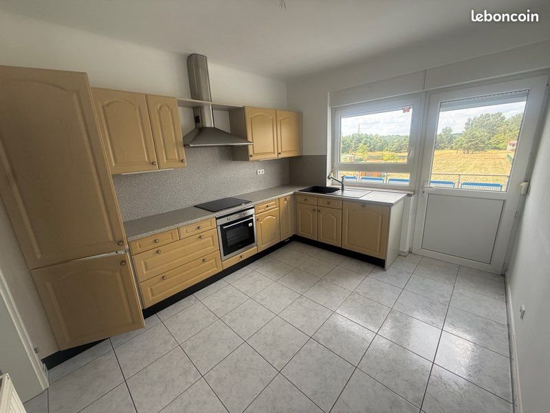 Appartement à louer, 90m², Carling