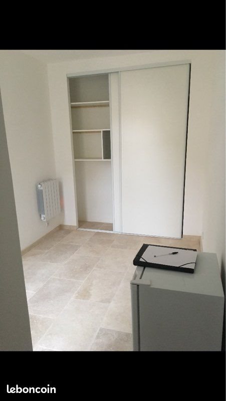 Appartement à louer, 16m², Béziers