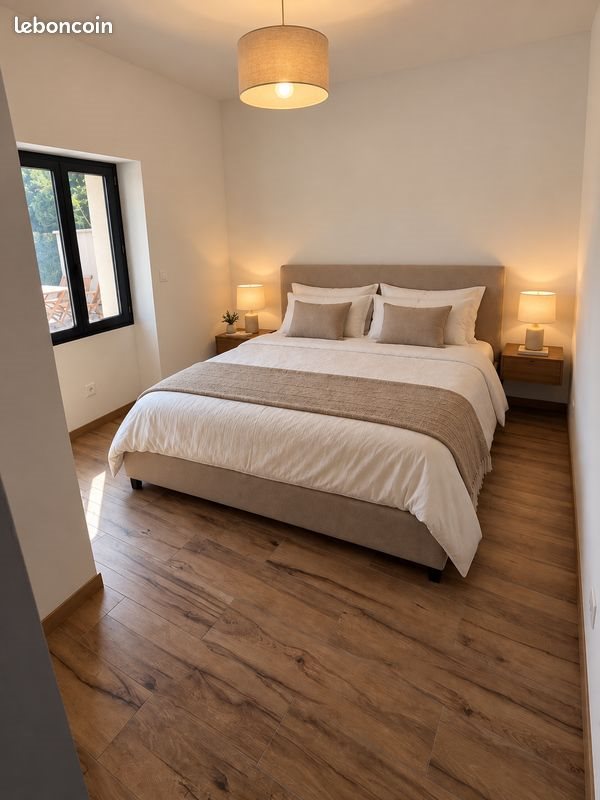Appartement à louer, 90m², L'Isle-sur-la-Sorgue