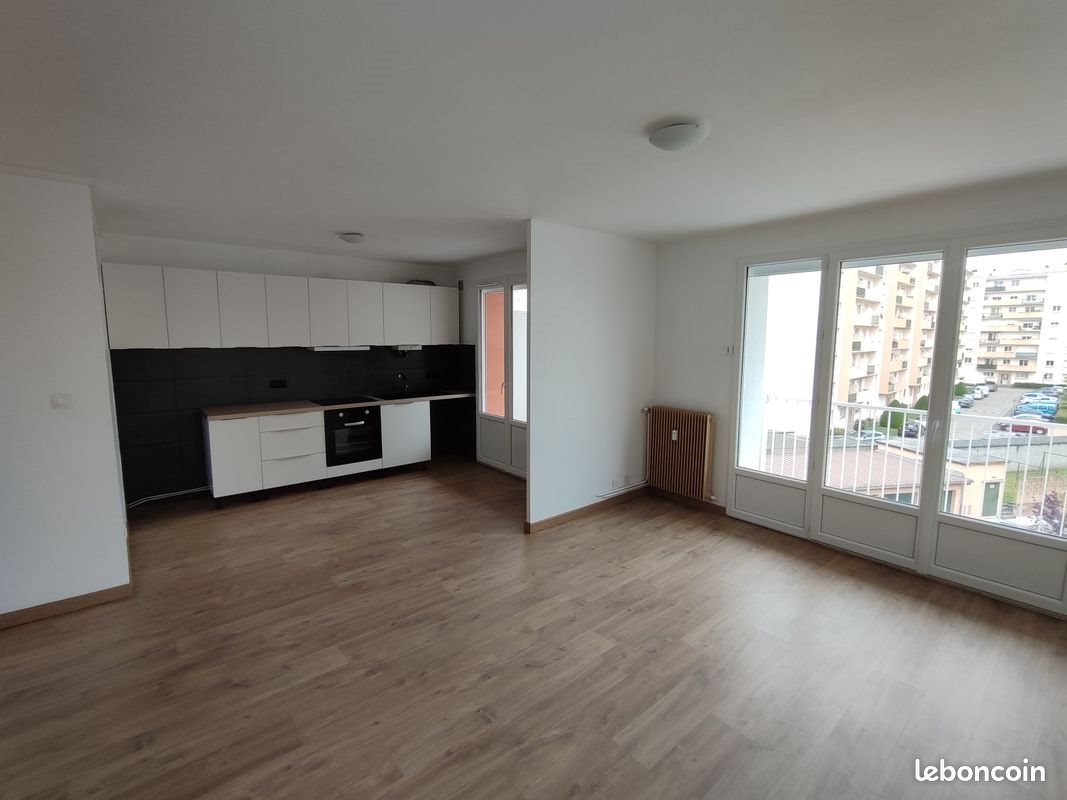 Appartement à vendre, 68m², Roanne