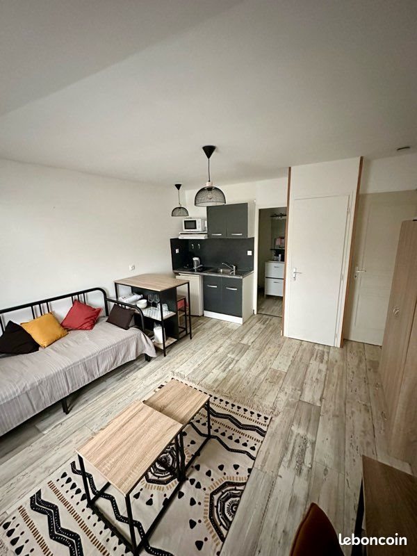 Appartement à louer, 20m², Niort