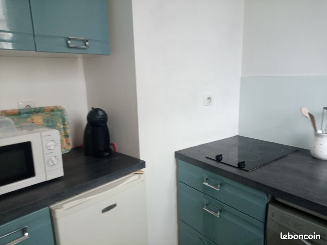 Appartement à louer, 24m², Rochefort
