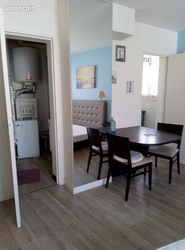 Appartement à louer, 24m², Rochefort