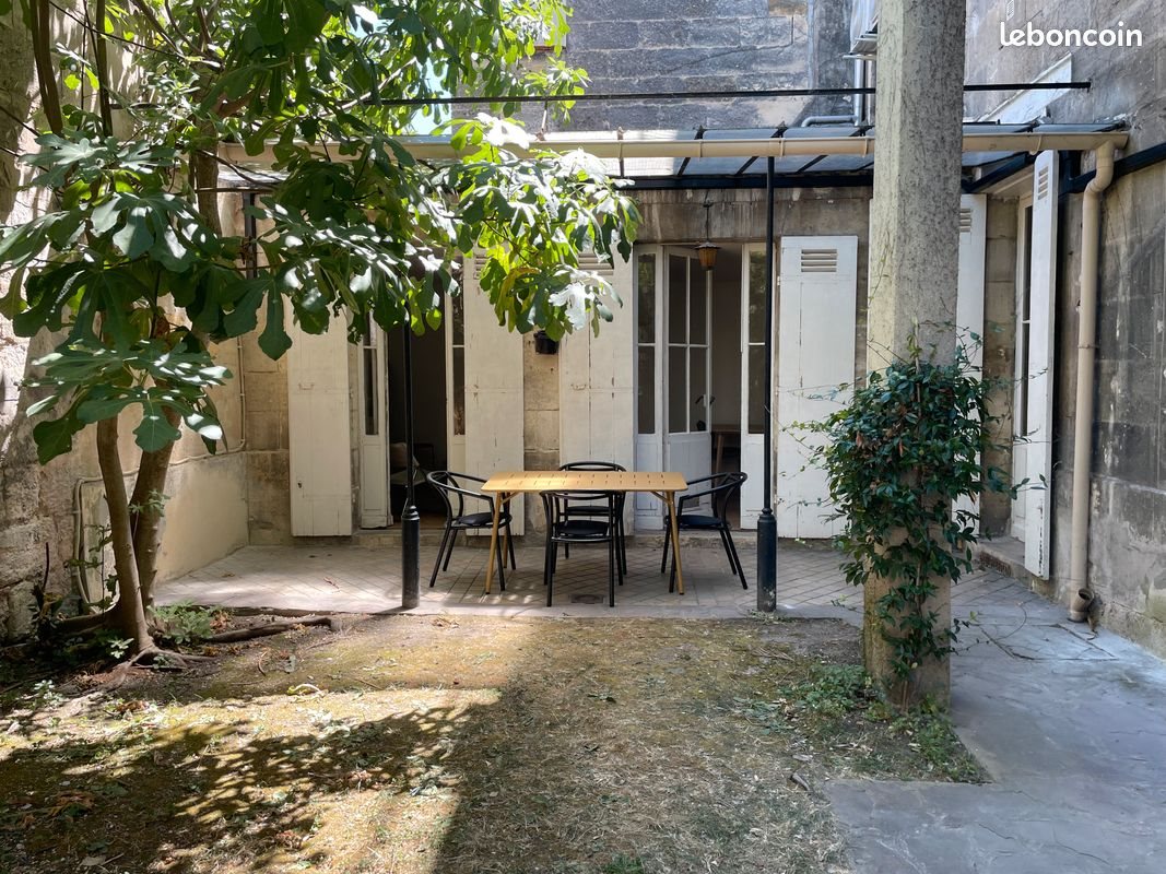 Appartement à louer, 59m², Bordeaux