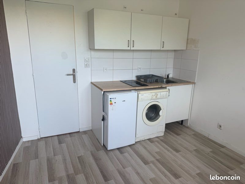 Appartement à louer, 16m², Bron