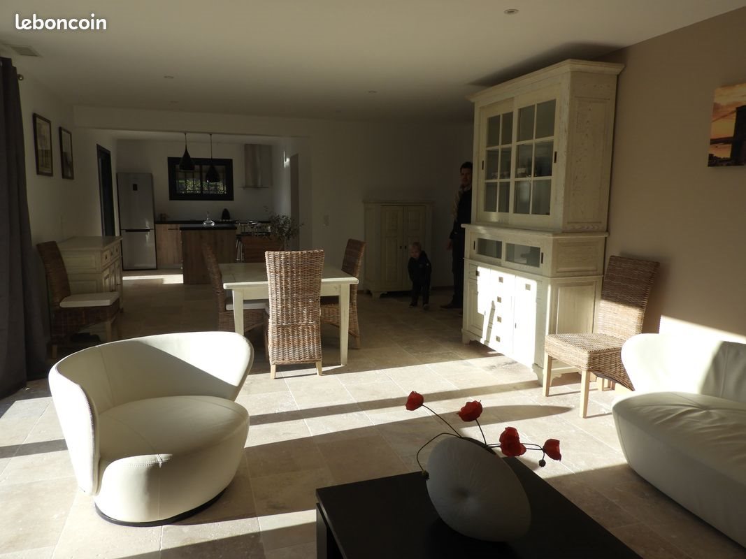 Maison à louer, 116m², Lorgues
