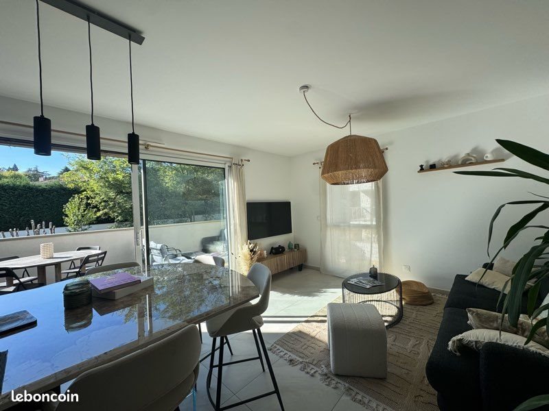 Appartement à louer, 63m², Saint-Cyr-au-Mont-d'Or