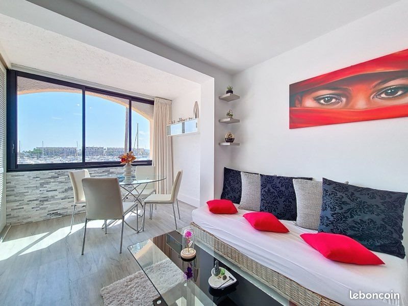 Appartement à louer, 33m², Cogolin