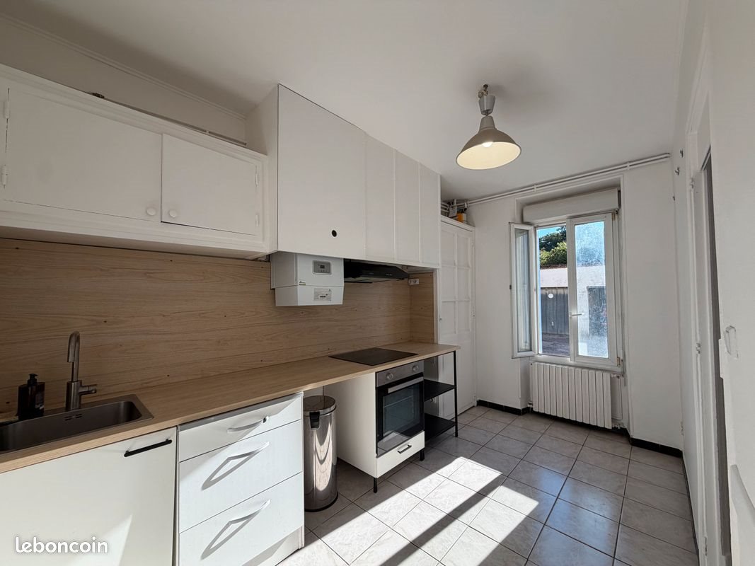 Maison à louer, 80m², Salon-de-Provence