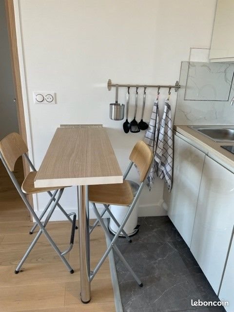 Appartement à louer, 25m², Issy-les-Moulineaux