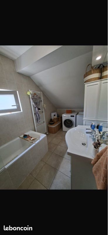 Appartement à louer, 65m², Hambach