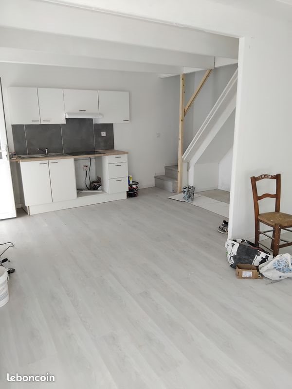 Maison à louer, 85m², Henvic