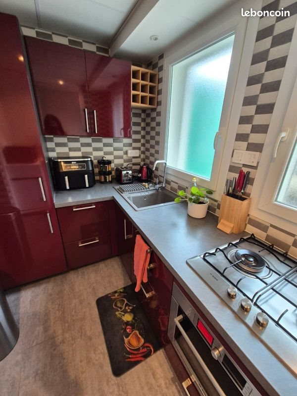 Appartement à louer, 54m², Publier