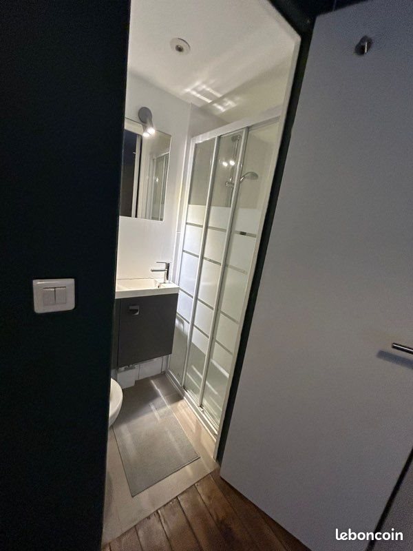 Appartement à louer, 14m², Paris 20ème