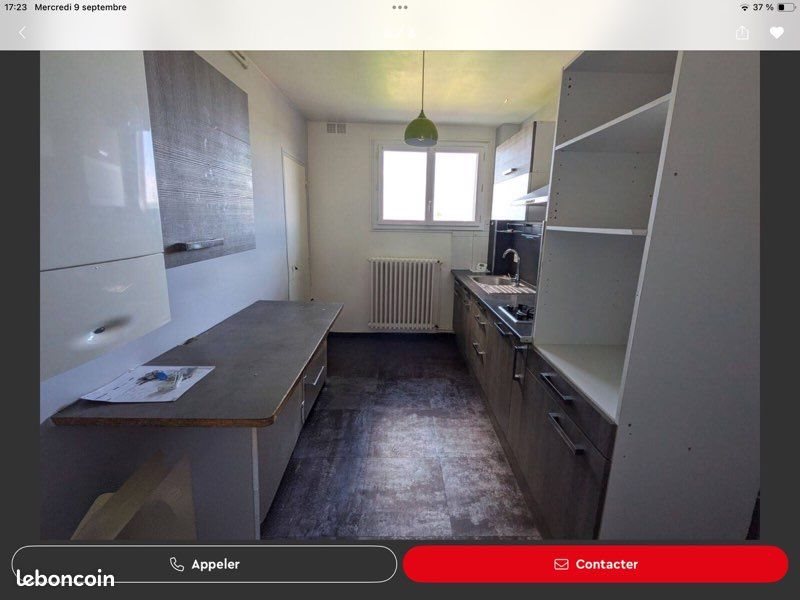 Appartement à louer, 78m², Paron