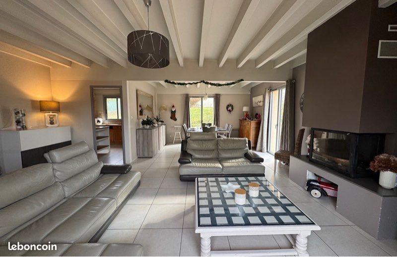 Maison à vendre, 141m², Lentilly