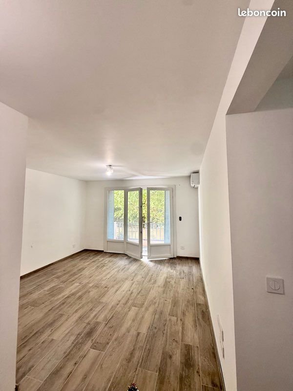 Appartement à louer, 66m², Nîmes