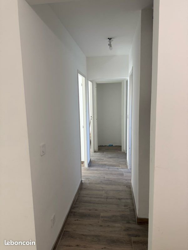 Appartement à louer, 66m², Nîmes