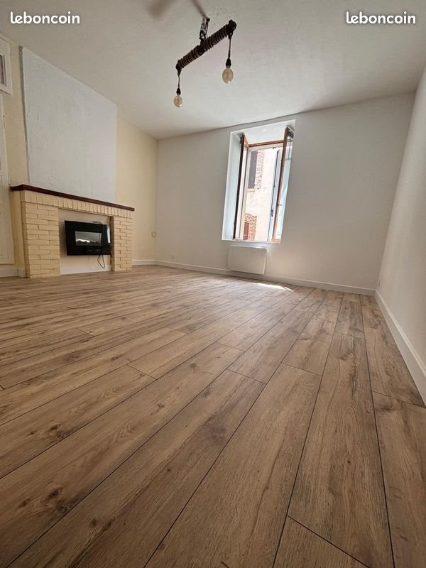 Appartement à louer, 48m², Ferrières-en-Gâtinais
