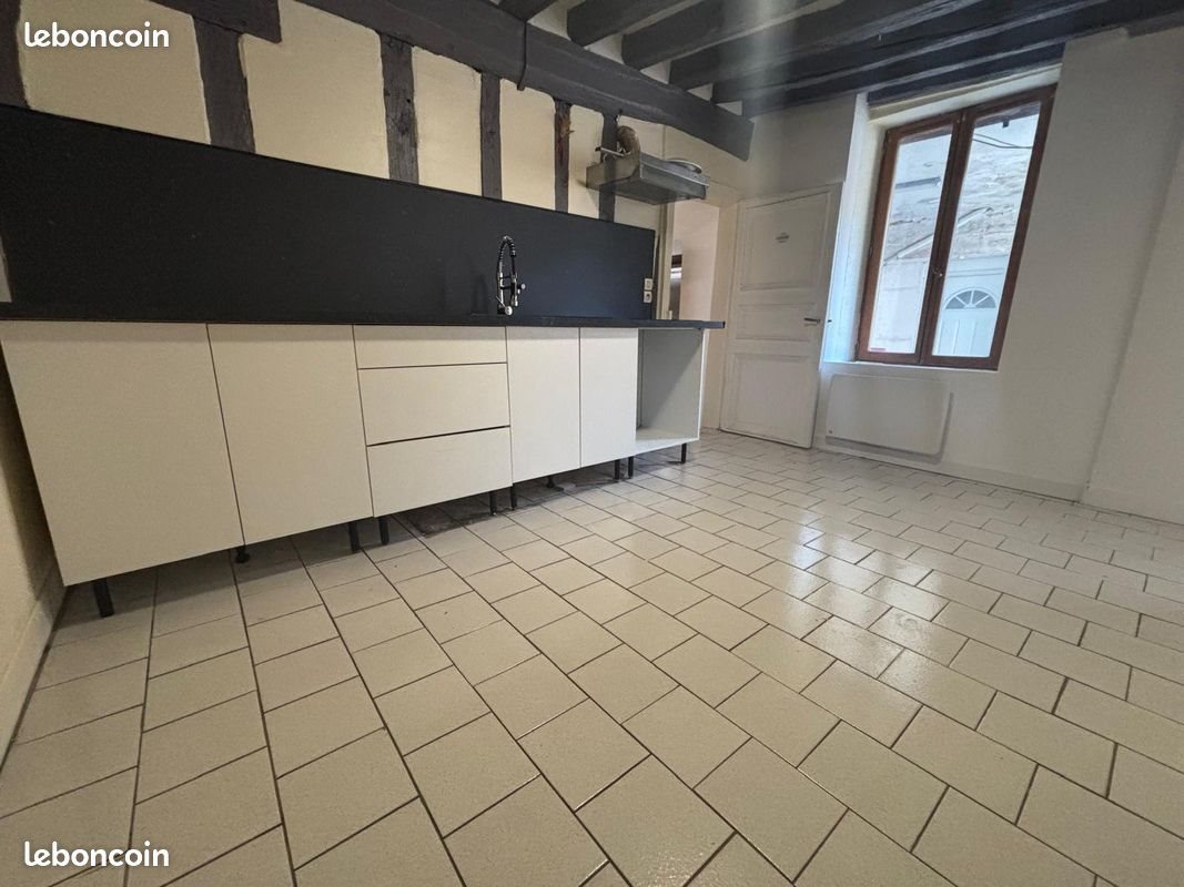 Appartement à louer, 48m², Ferrières-en-Gâtinais
