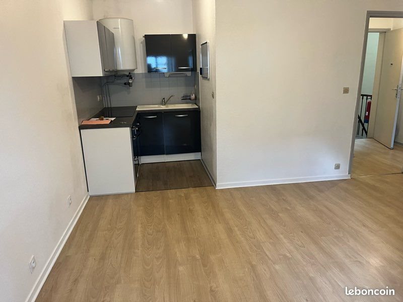 Appartement à louer, 41m², Lons-le-Saunier