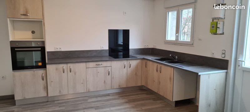 Appartement à louer, 73m², Fretigney-et-Velloreille