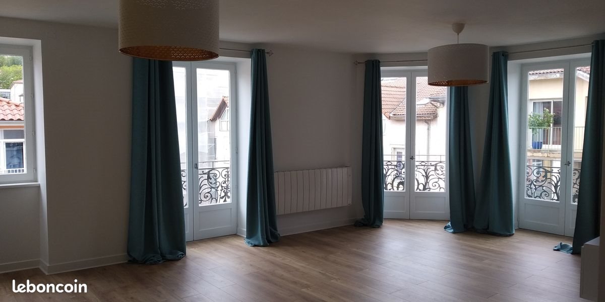 Appartement à louer, 83m², Le Puy-en-Velay
