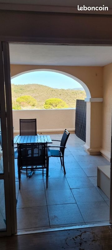 Appartement à louer, 25m², Saint-Raphaël