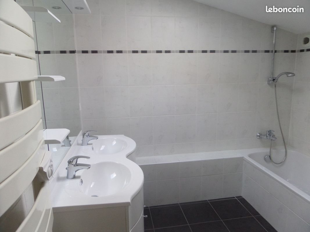 Appartement à louer, 120m², Bousbach