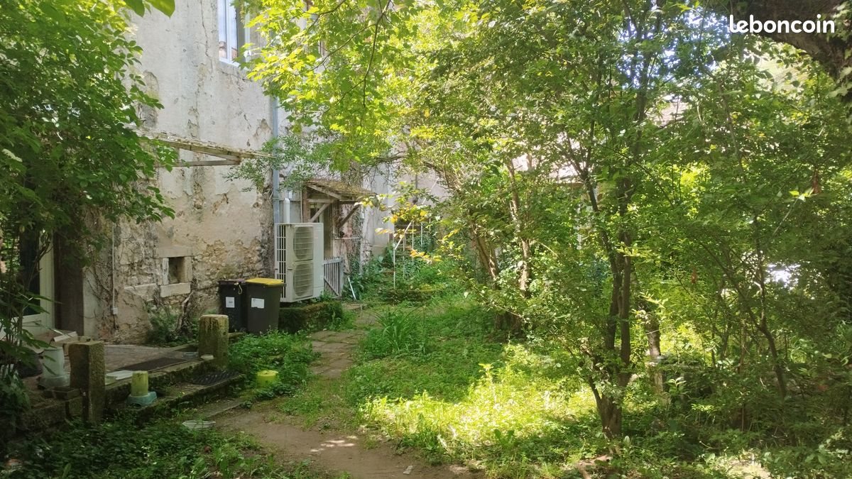 Maison à vendre, 230m², Saint-Amand-Montrond