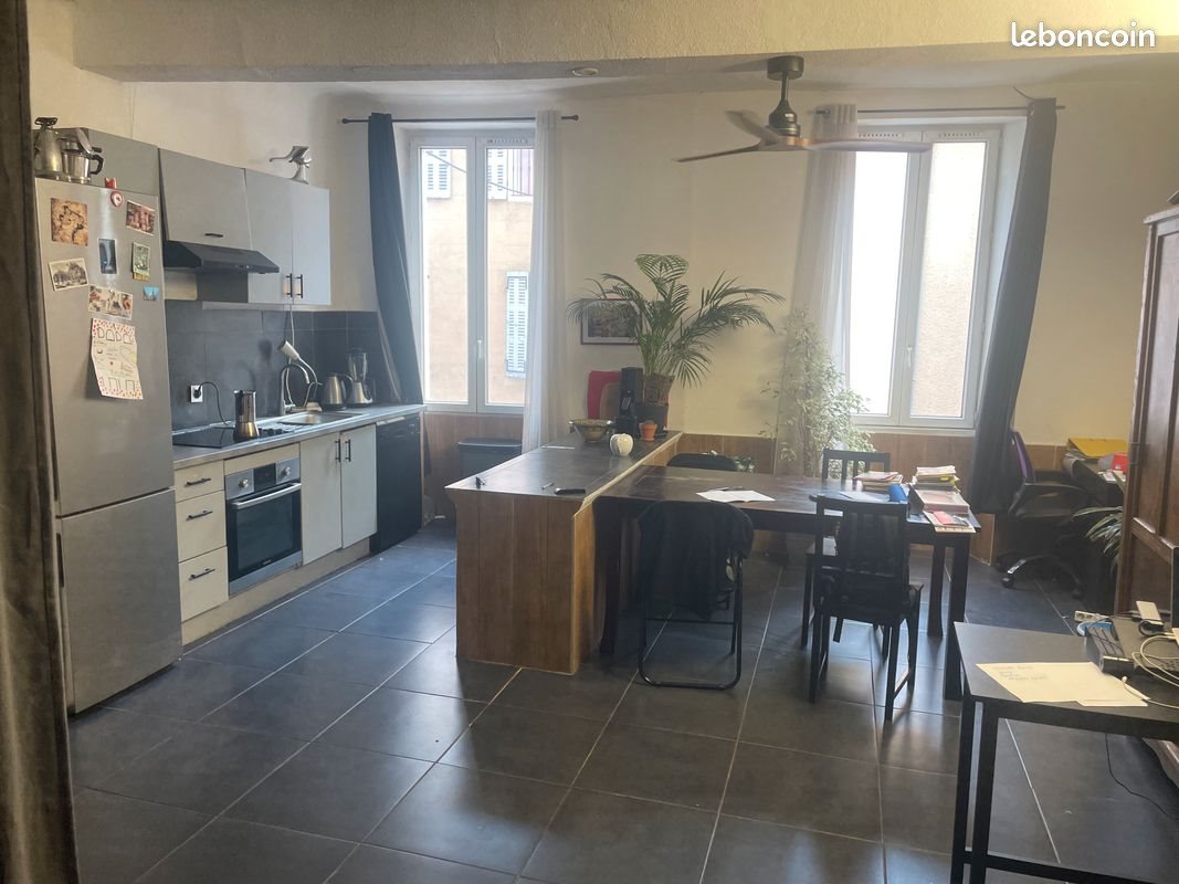 Appartement à louer, 80m², Tourves