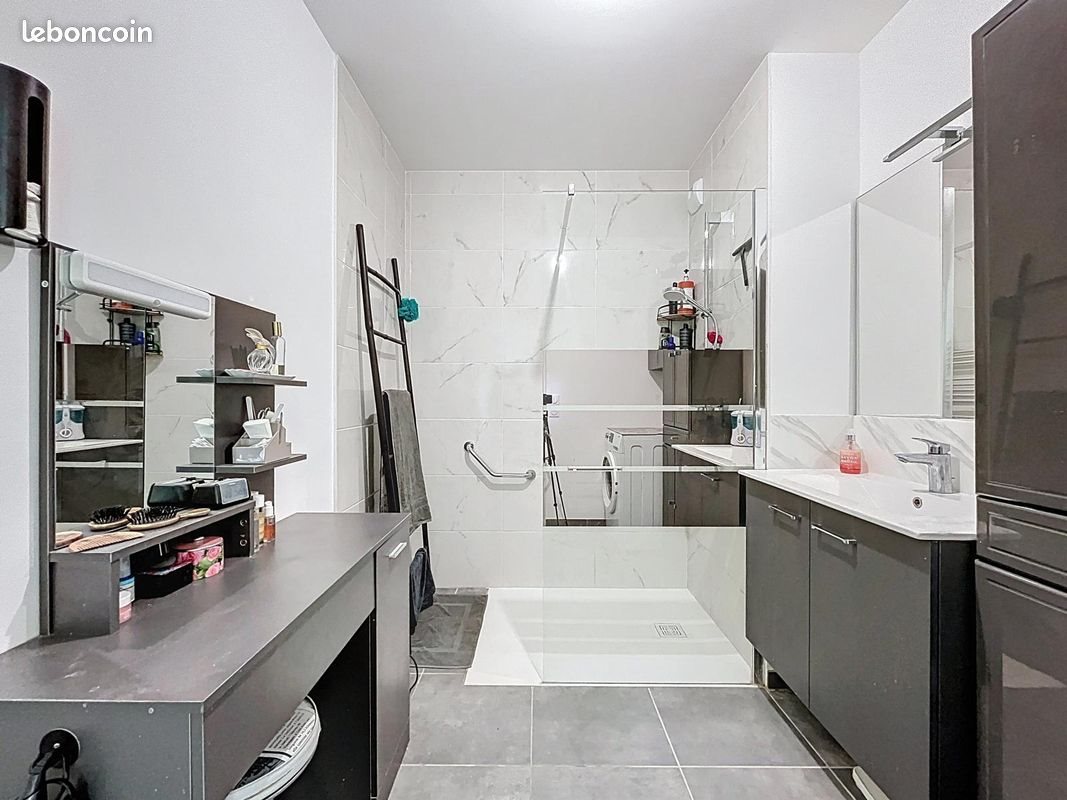 Appartement à vendre, 66m², Sérézin-du-Rhône