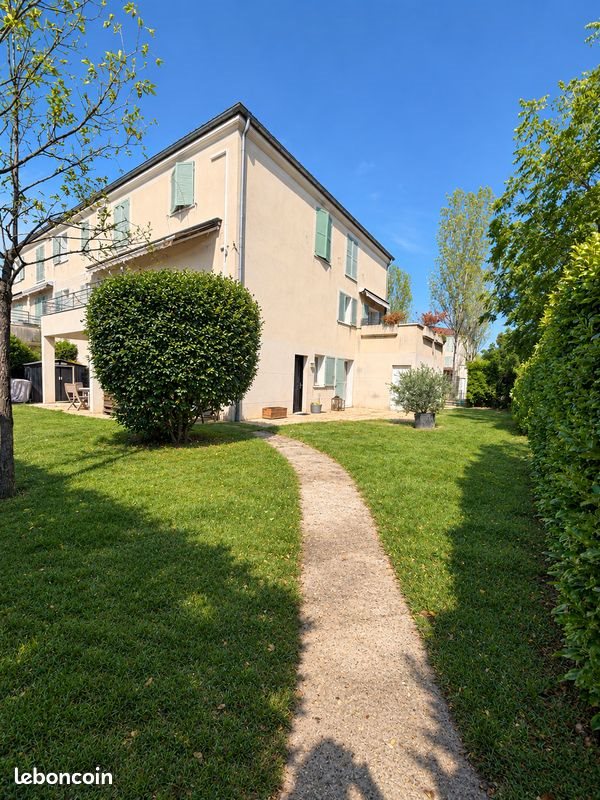 Appartement à vendre, 49m², Saint-Priest