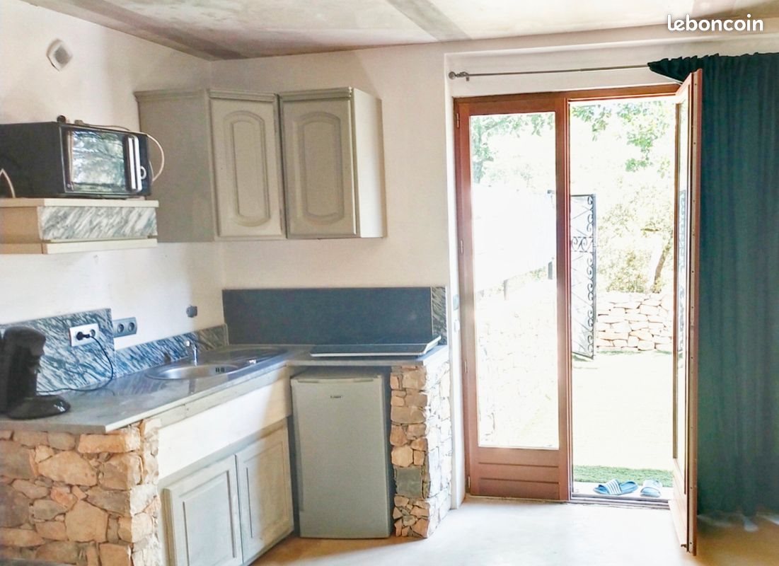 Appartement à louer, 40m², Nîmes