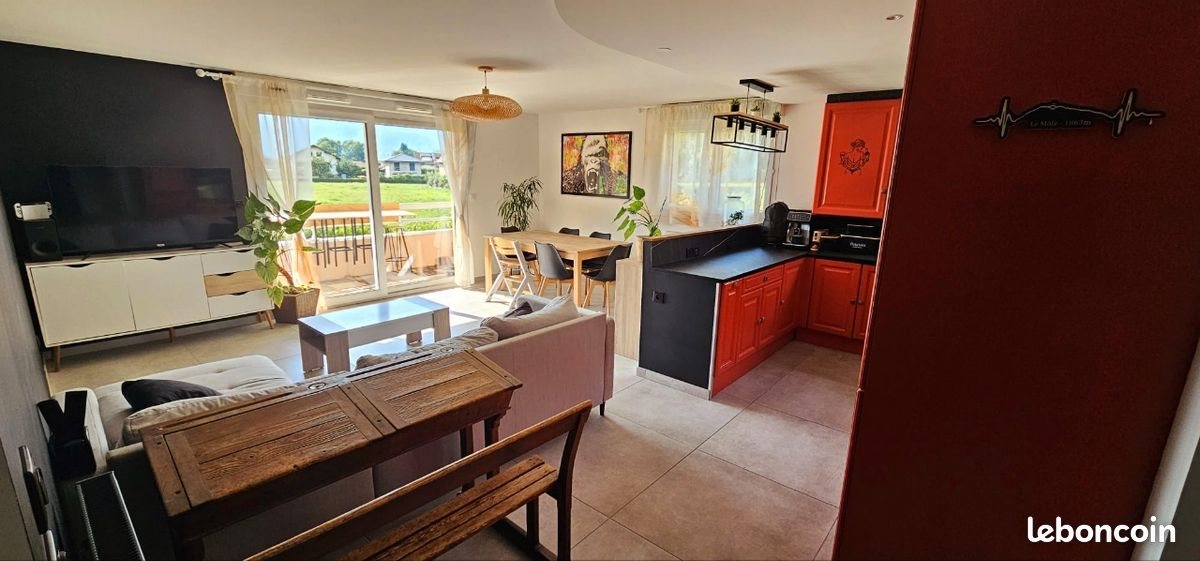 Appartement à vendre, 82m², Thyez