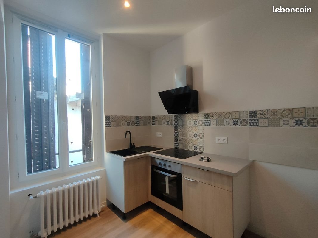 Appartement à louer, 53m², Thiers