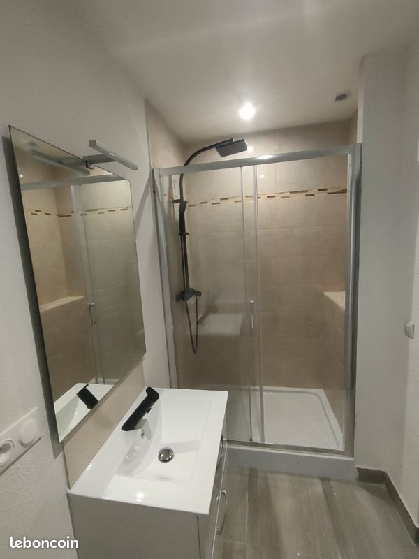 Appartement à louer, 53m², Thiers