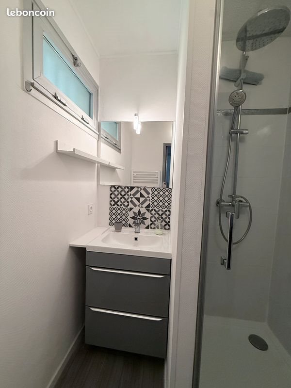 Appartement à louer, 25m², Rochefort