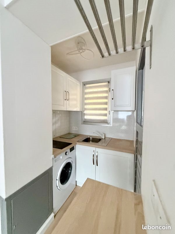 Appartement à louer, 25m², Rochefort