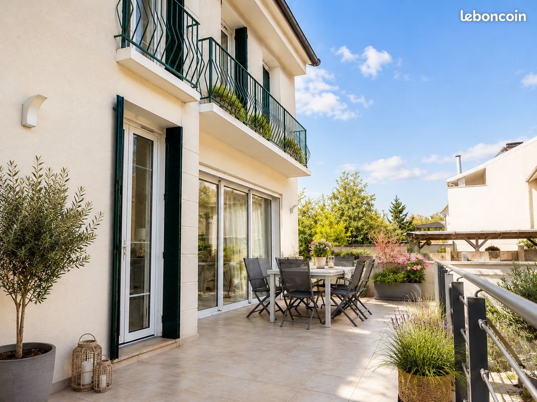 Maison à louer, 190m², Châtillon