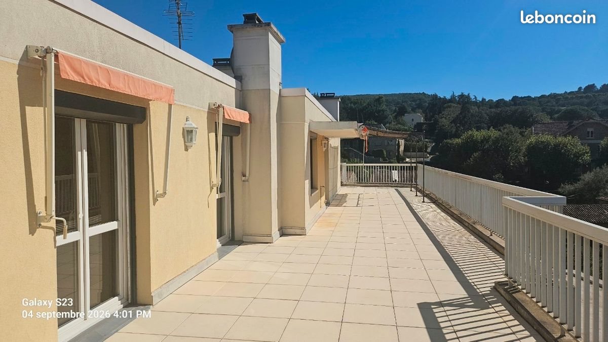 Appartement à louer, 87m², Apt