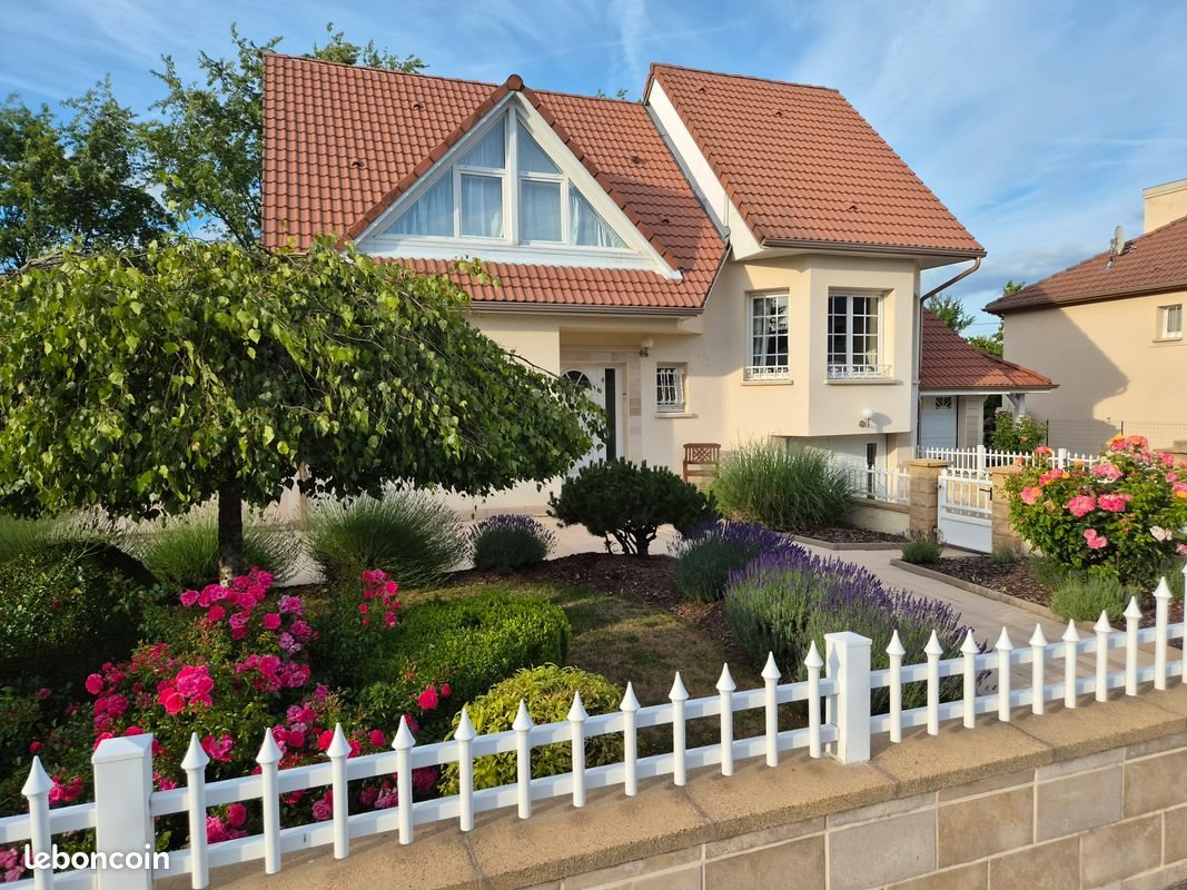Maison à vendre, 130m², Chieulles