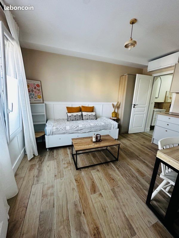 Appartement à louer, 17m², Colombes